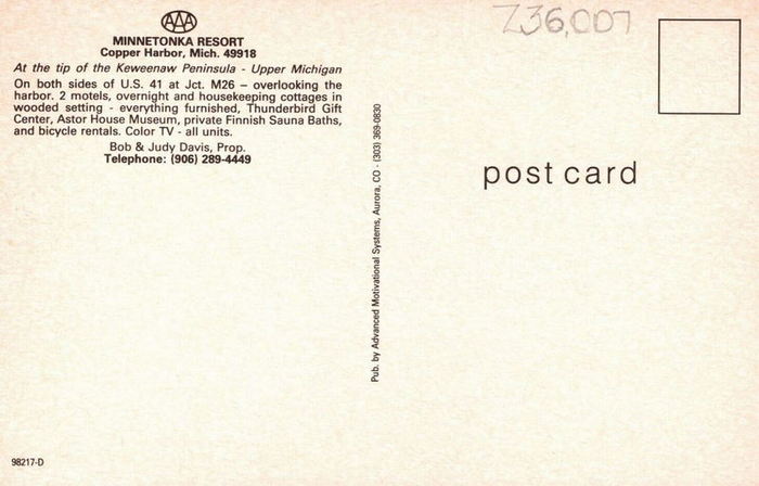 Minnetonka Resort - Vintage Postcard (newer photo)